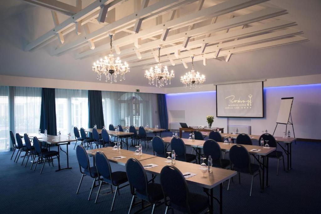 Bodrogi Kúria Wellness Hotel Inárcs Exteriör bild